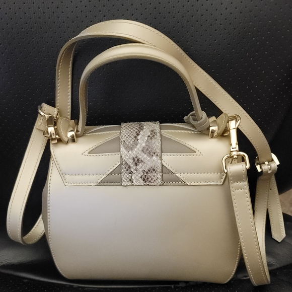 Giorgia Milani Crossbody - Picture 2 of 8